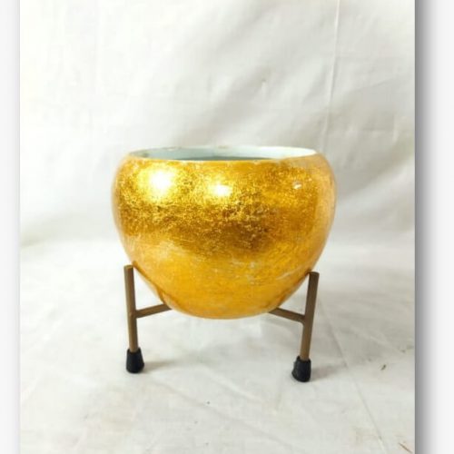 VanituHub_Shing_pot_with_stand